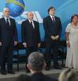 Brasília - Presidente Michel Temer dá posse aos ministros da Secretaria de Governo da Presidência da República, Antônio Imbassahy; da Justiça e Segurança Pública, Alexandre de Moraes; dos Direitos Humanos, Luislinda Valois; e da Secretaria-Geral da Presidência da República, Moreira Franco -  Foto: Agência Brasil