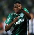 O zagueiro colombiano Mina, do Palmeiras  Foto: Getty Images