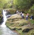 Visitantes estava na Cascata do Mezzomo, em Silveira Martins (RS), quando foram surpreendidos pelo rápido aumento do fluxo de água quando o temporal atingiu a região  Foto: Divulgação/Prefeitura de Silveira Martins