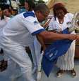 Maria Cristina Silva Jesús guarda a chave da cidade do Rio de Janeiro, na abertura oficial do Carnaval  Foto: EFE