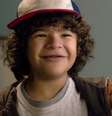 Gaten Marazzo tem um nível mais leve da doença, quadros mais graves podem causar perda de audição e deficiência motora.   Foto: Netflix / Divulgação