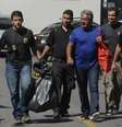 Heitor Lopes de Sousa Junior, diretor da Companhia de Transportes sobre Trilhos do Estado do Rio de Janeiro, chega à sede da Polícia Federal  após ser preso na Operação Tolypeutes  Foto: Agência Brasil