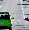 Um carro elétrico circula nos arredores de Olso, capital da Noruega  Foto: Deutsche Welle