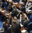 Senado aprovou por unanimidade primeira votação da PEC que determina o fim do foro privilegiado para autoridades  Foto: Agência Brasil