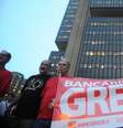 A greve foi convocada para fazer oposição às reformas Trabalhista e da Previdência  Foto: Marcello Casal Jr./Agência Brasil / BBC News Brasil