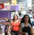 As taxas do mês e do acumulado em 12 meses ficaram abaixo da média do Índice de Preços ao Consumidor - Brasil (IPC-BR), que mede a inflação para todas as faixas de renda. O IPC-BR registrou taxas de 0,12% em abril e de 4,17% em 12 meses.  Foto: Agência Brasil