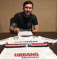 Jonatan Gómez assina contrata de três anos com o São Paulo  Foto: Divulgação/SPFC