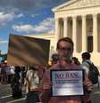 O estudante da Universidade do Alabama Dana Sweeney considera o decreto de Trump inconstitucional   Foto: Agência Brasil