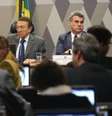 Mais de 12 horas após o início da sessão, o texto-base do senador Romero Jucá foi votado e aprovado, sob protestos da oposição  Foto: Agência Brasil