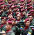Soldados marcham durante desfile militar em Caracas, na Venezuela. 05/07/2017 REUTERS/Marco Bello  Foto: Reuters