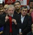 Ex-presidente Luiz Inácio Lula da Silva sobre dá entrevista coletiva sobre a condenação por corrupção pelo juiz federal Sérgio Moro  Foto: Agência Brasil