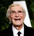 Ator Martin Landau em festa pós-Oscar da Vanity Fair em Hollywood 26/02/2012  REUTERS/Danny Moloshok  Foto: Reuters