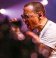 Chester Bennington, vocalista do Linkin Park, foi encontrado morto em sua casa, em Los Angeles.  Foto: Rich Fury / Getty Images