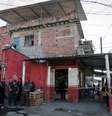 Reconstituição do caso Claudineia dos Santos Melo, mãe do bebê Arthur, atingido por bala perdida quando ainda estava dentro do útero da mãe  Foto: Carlos Arthur / Futura Press