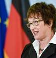 Ministra da Economia da Alemanha, Brigitte Zypries, durante entrevista com a Reuters, em Berlim 16/06/2017 REUTERS/Stefanie Loos  Foto: Reuters