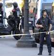 Policias em Las Ramblas  Foto: BBC News Brasil