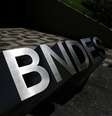 Logo do BNDES na entrada do banco, no Rio de Janeiro 11/01/2017 REUTERS/Nacho Doce  Foto: Reuters