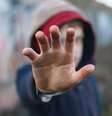 Impressionante imagem de criança sem teto  Foto: istock