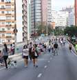 Público caminha pelo 'Minhocão' durante um domingo na capital paulista  Foto: Yuri Andrade/Futura Press