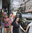 Forças Armadas garantem a segurança na favela da Rocinha. Algumas escolas da zona sul do Rio suspenderam aulas por falta de segurança  Foto: Agência Brasil