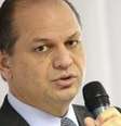 O ministro da Saúde, Ricardo Barros, anuncia expansão do tratamento contra Aids (Arquivo/Agência Brasil)  Foto: Agência Brasil