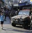 As tropas estavam na Rocinha desde o último dia 17 em função de um conflito entre traficantes rivais pelo controle de pontos de venda de drogas na região, colocando em risco a vida dos moradores  Foto: Agência Brasil