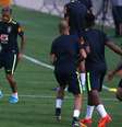 Neymar participa de treino do Brasil em Teresópolis  Foto: Pilar Olivares / Reuters
