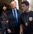 Nuzman novamente acordou com a PF à sua porta - desta vez, porém, acabou preso  Foto: EPA/Julio Cesar Guimaraes / BBC News Brasil