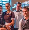 Os ladrões Agnaldo (João Baldasserini), Sandra Helena (Nanda Costa), Julio (Thiago Martins) e Malagueta (Marcelo Serrado): vale tudo por dinheiro?  Foto: Paulo Belote/TV Globo / Sala de TV
