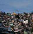 Rio de Janeiro - Crime organizado disputa territórios em comunidades no Rio de Janeiro. Governo teme envolvimento de milícias e traficantes no processo eleitoral  Foto: Agência Brasil