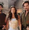 Asher (Dudu Azevedo), Joana (Milena Toscano) e Zac (Igor Rickli) de ‘O Rico e o Lázaro’: mesma audiência de ‘Carinha de Anjo’.  Foto: Divulgação/Record