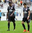 Jô e Romero passaram mais uma vez em branco no Brasileirão.  Foto: Bruno Ulivieri/Raw Image/Gazeta Press 