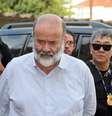 Em foto de arquivo, João Vaccari, ex-tesoureiro do PT, é acompanhado pela polícia ao IML em Curitiba, Brasil 
  Foto: Reuters