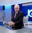 William Waack no estúdio do ‘JG’: há sempre uma câmera ligada para flagrar o improvável  Foto: Reprodução/Facebook/@JornaldaGlobo  / Sala de TV