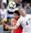 Lance do jogo Peru X Nova Zelândia  Foto: Reuters