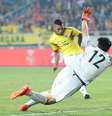 Borja marca o quarto gol da Colômbia, seu segundo na partida  Foto: Reuters