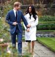 Príncipe Harry do Reino Unido posa para fotos com noiva, Meghan Markle, no Palácio de Kensington, em Londres 27/11/2017 REUTERS/Toby Melville  Foto: Reuters