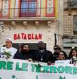 Ato, no dia 13 de novembro, para lembrar dois anos do ataque terrorista à casa de shows Bataclan, onde 89 pessoas morreram durante show da banda norte-americana Eagles of Death Metal.   Foto: Reuters