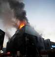Prédio pega fogo em Jecheon, na Coreia do Sul 21/12/2017 Yonhap via REUTERS  Foto: Reuters