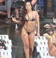 'Fico feliz em saber do impacto positivo que a minha celulite teve nas mulheres. Nós devemos nos unir e parar de julgar os corpos e as escolhas umas das outras', disse Anitta  Foto: AGNews / PurePeople