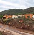 Ruínas em Bento Rodrigues, distrito de Mariana, dois anos após a tragédia do rompimento da Barragem de Fundão, da mineradora Samarco  Foto: Agência Brasil