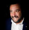 Líder da Liga Norte, Matteo Salvini, chega para comício em Catania
02/11/2017 REUTERS/Antonio Parrinello  Foto: Reuters
