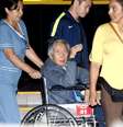 Fujimori deixa o hospital em cadeira de rodas  Foto: Reuters