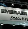 Logo da Embraer durante evento em Genebra, na Suíça
22/05/2017 REUTERS/Denis Balibouse  Foto: Reuters