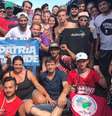 Argentinos viajaram a Porto Alegre para apoiar o ex-presidente Luiz Inácio Lula da Silva | Foto: João Fellet/BBC Brasil  Foto: BBC News Brasil