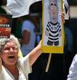 Manifestantes carregavam pixulecos  Foto: AFP / BBC News Brasil