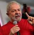 Ex-presidente Luiz Inácio Lula da Silva teve que entregar seu passaporte à Polícia Federal   Foto: Agência Brasil