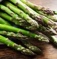 Dieta com baixo teor de asparagina, nutriente presente no aspargo e em alimentos como carnes e ovos poderia ajudar a retardar efeitos do câncer  Foto: Getty Images / BBC News Brasil
