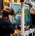 O equipamento de digitalização é mais barato que outras técnicas e pode ser levado a várias galerias (Foto: ART GALLERY OF ONTARIO)  Foto: BBC News Brasil