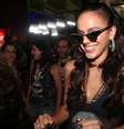 Bruna Marquezine se divertiu em camarote na Sapucaí  Foto: AGNews / PurePeople